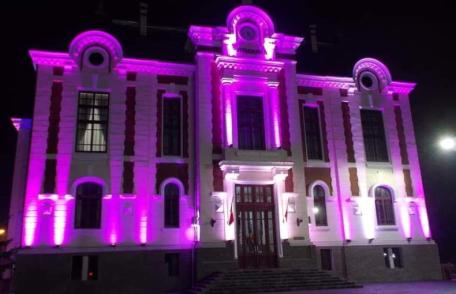 Ziua Mondială dedicată copiilor născuți prematur – Primăria Municipiului Dorohoi va fi iluminată în culoarea violet