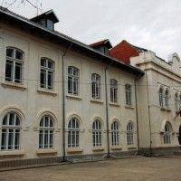 Paşi spre educaţia globală: Bacşişul- între cutumă şi dilemă etică