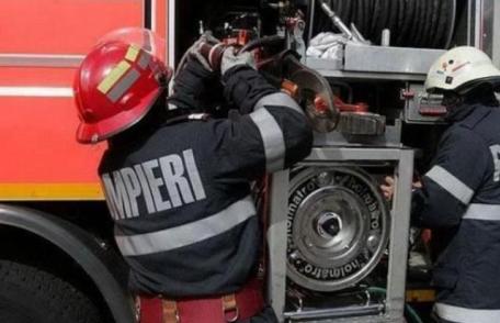 Casă din Brăești distrusă parțial în urma unui scurtcircuit