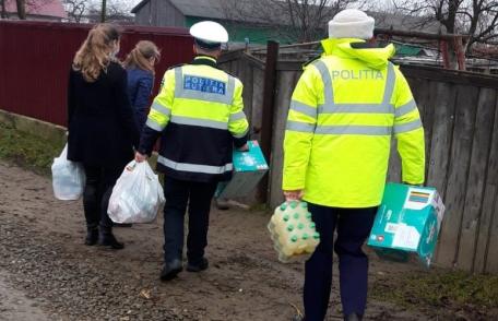 Daruri oferite de polițiștii botoșăneni - FOTO