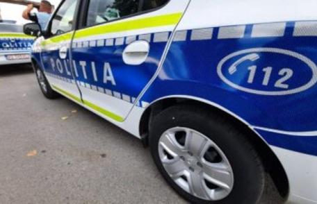 Tânăr reținut după ce a jefuit un bărbat care tocmai ieșise dintr-o bancă