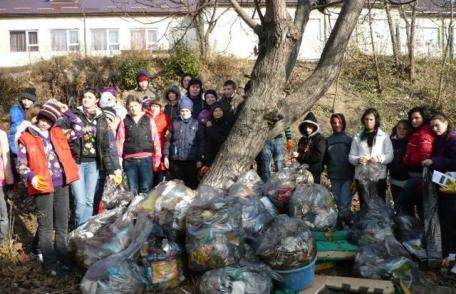 Şcoala de Arte şi Meserii „Ion Pillat” Dorohoi - Din dragoste faţă de natură