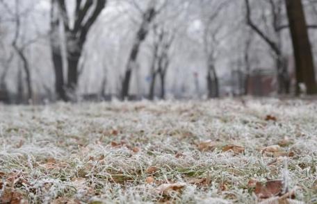 Informare meteo! Săptămâna se încheie cu vreme deosebit de rece, brumă și îngheț