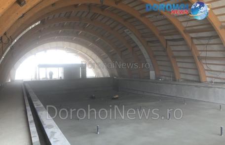 Lucrările la bazinul didactic de înot din Dorohoi sunt în grafic. Vezi când va fi recepționat!