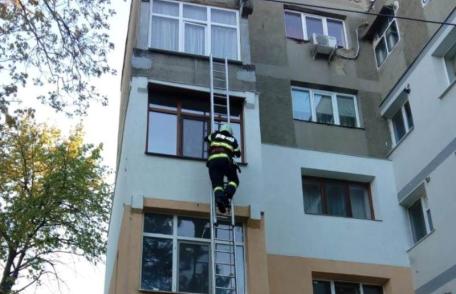 Misiune contracronometru a pompierilor! Femeie din Dorohoi găsită căzută în baie - FOTO