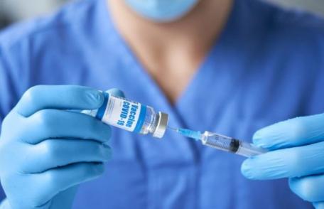 Maraton de vaccinare în acest week-end în fața Prefecturii Botoșani