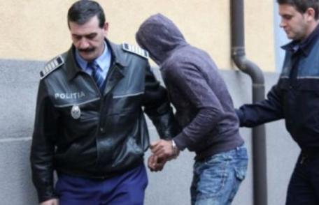Dorohoian „săltat” de poliţişti de acasă şi adus sub escortă la Penitenciar