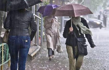 Atenție! COD PORTOCALIU de ploi și vânt în această după-amiază pentru mai multe localități din județ