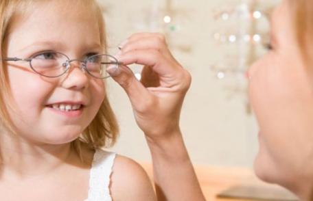Cum depistăm tulburările de vedere ale școlarilor