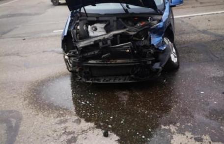 Șoferiță accidentată de un conducător auto neatent