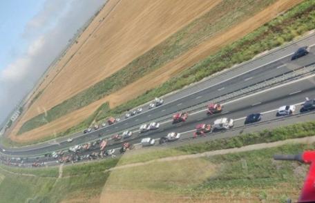 Carambol pe Autostrada Soarelui: 55 de mașini au fost implicate. A fost activat planul roșu - FOTO