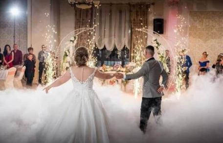 Fum greu, gheață carbonică și artificii pentru evenimentul tău! Cadru feeric ce va rămâne în amintirea tuturor