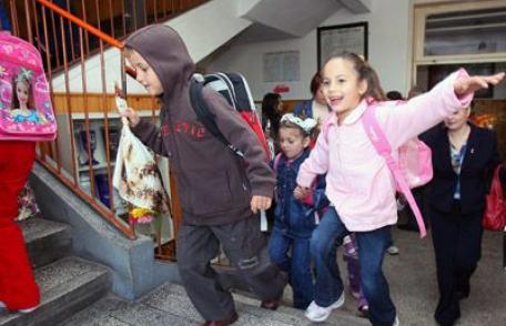 Inspecţie tematică în unităţile de învăţămînt din Botoşani