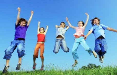 Doar o zi liberă pentru elevi