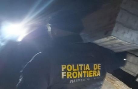 Mii de ţigarete de contrabandă depistate în urma unui denunţ