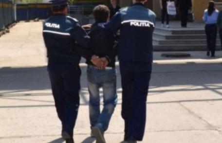 Tânăr de 19 ani, reținut pentru furt