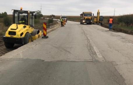 Noutăți despre drumul Botoșani-Ștefănești cerute la fața locului de prefectul Dan Nechifor - FOTO