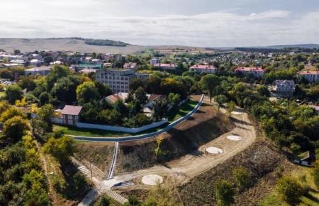 Parcul CHOLET din Dorohoi - Odihnă şi agrement la superlativ - FOTO
