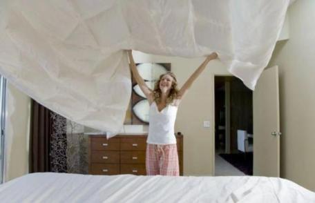 Bolile din așternut: cât de des trebuie să vă schimbați lenjeria de pat