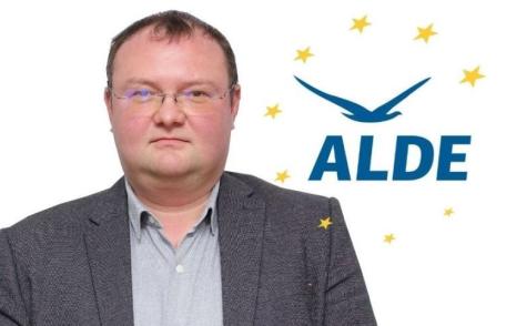 Puteau fi prevenite multe din infectările și decesele de COVID?