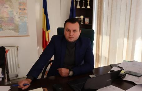 Cătălin Silegeanu: „România, țara în care ne simțim tot mai străini!”