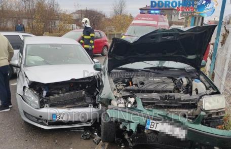 Accident! Două mașini s-au ciocnit pe strada George Enescu din Dorohoi - FOTO