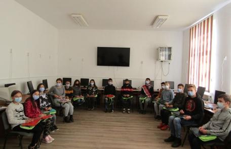 DJST Botoșani: „Pașaport pentru viitor” – proiect de consiliere în carieră aflat la a VIII-a ediție - FOTO