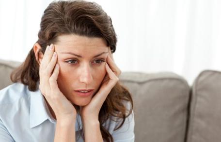 Sfaturi pentru ameliorarea unei migrene în mod natural