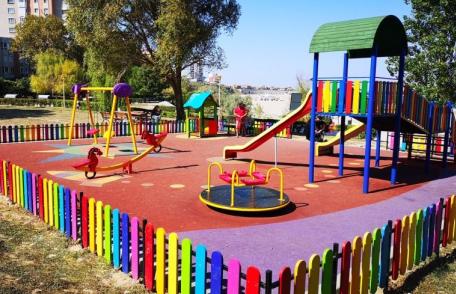 Primăria Dorohoi: Loc de joacă în cartierul Drochia în valoare de 20.000 euro