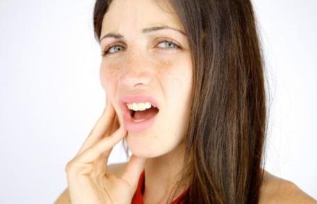 Amorţeala limbii: 10 dintre cele mai frecvente cauze