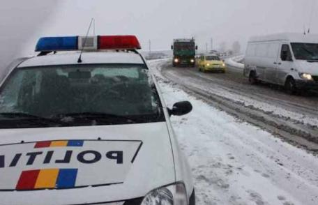 Poliţiştii rutieri recomandă participanţilor la trafic circulaţie în siguranţă pe timp de iarnă