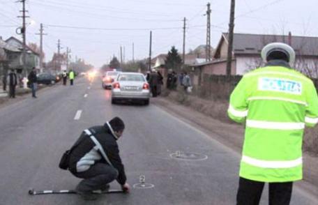 Mort de beat, a spulberat un pieton, apoi a părăsit locul faptei