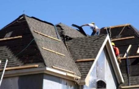 Tânăr de 25 de ani mort în Italia, după ce a căzut de pe acoperișul unei clădiri