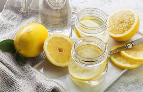 Pericolul de pe lămâi. Nu mai face așa ceva! Ce s-a descoperit pe ele