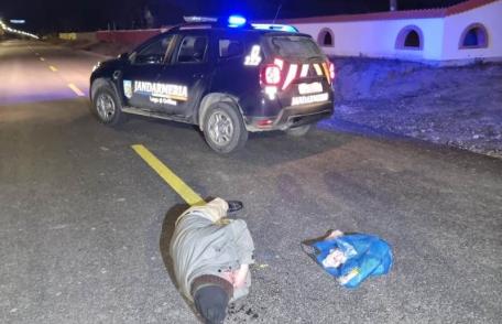 Un jandarm a salvat un om de la moarte din mijlocul străzii!