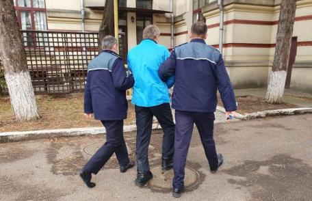 Botoșănean arestat după ce a violat o bătrână de 92 de ani în seara de Revelion - FOTO