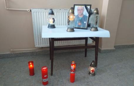 Trupul neînsuflețit al medicului Ovidiu Alexa este depus la Capela Catedralei din Dorohoi