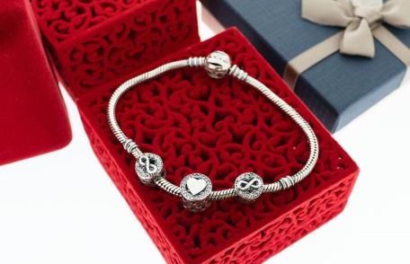 Istoria argintului și ce poți alege din magazinele Fest - VIDEO