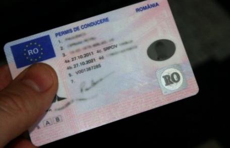 Cât de greu va fi să îți iei acum carnetul de conducere. Klaus Iohannis a promulgat legea