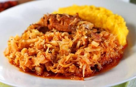 Varză cu carne de porc la cuptor