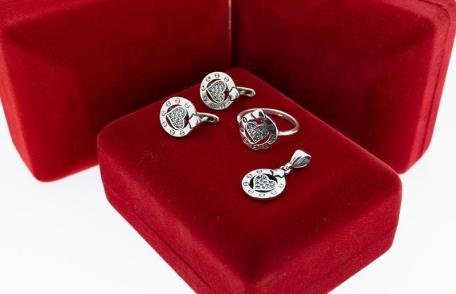 Valentine’s Day și cadourile pe care abia aștepți să le dăruiești – VIDEO / FOTO