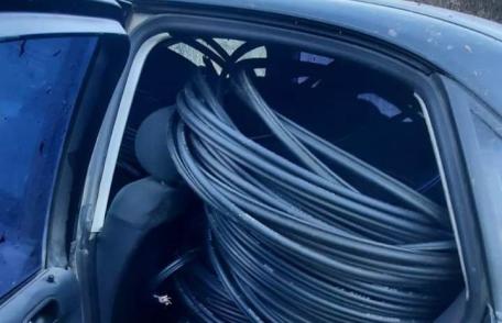 Tineri din Suharău și Cristinești reținuți pentru furt de cablu - FOTO