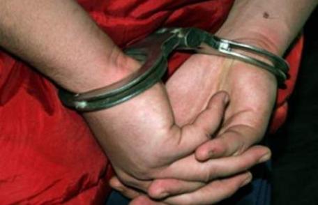 Urmărit național identificat și reținut de polițiștii botoșăneni