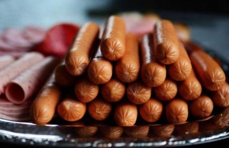 Alertă alimentară: Numărul aditivilor din crenvurşti a crescut cu 130% 