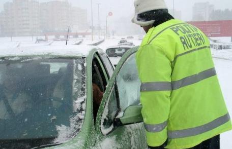 Ghinionistul: Primul român amendat pentru că şofa fără anvelope de iarnă