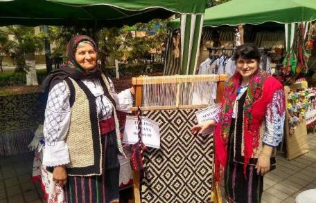 Comuna Ibănești prezentă prin tradiții la Târgului Meșterilor Populari - FOTO