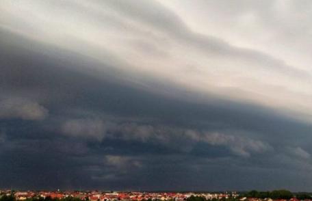 Meteorologii anunță COD GALBEN de instabilitate atmosferică pentru județul Botoșani