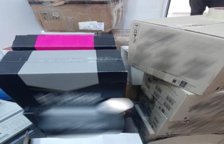 Încercare de introducere a unor produse accizabile în țară, oprită de polițiștii de frontieră botoșăneni - FOTO