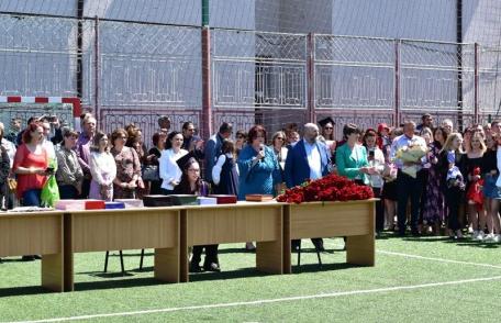 Păstrăm amintirile adolescenței la Liceul „Regina Maria” Dorohoi - FOTO