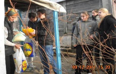 Grup Școlar „Regina Maria” Dorohoi(FOTO): A dărui, înseamnă sinceritatea trăirii